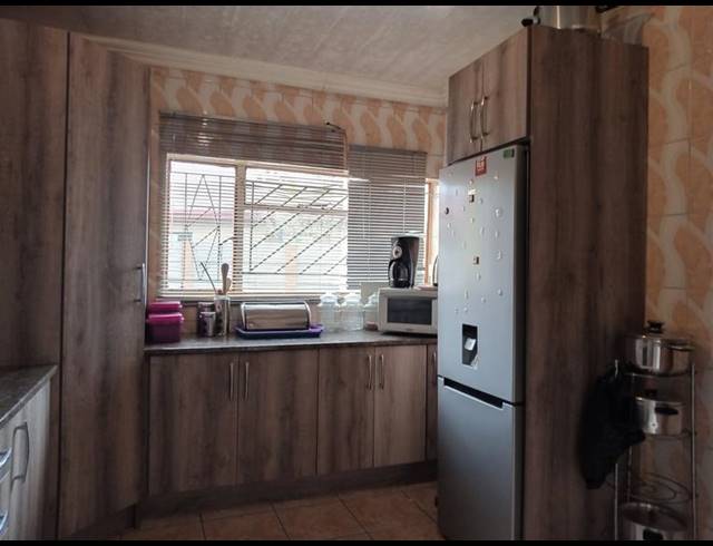 3 BEDROOM HOUSE FOR SALE IN WESTERGLOOR